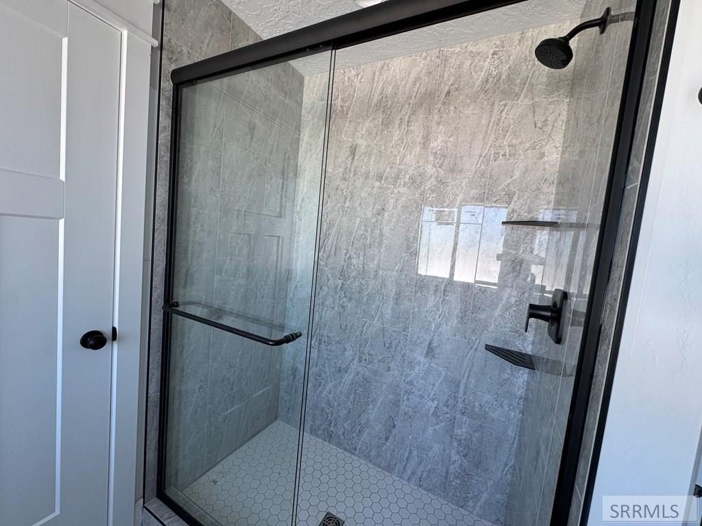 4937 Pierce Ave. Chubbuck, ID 83202