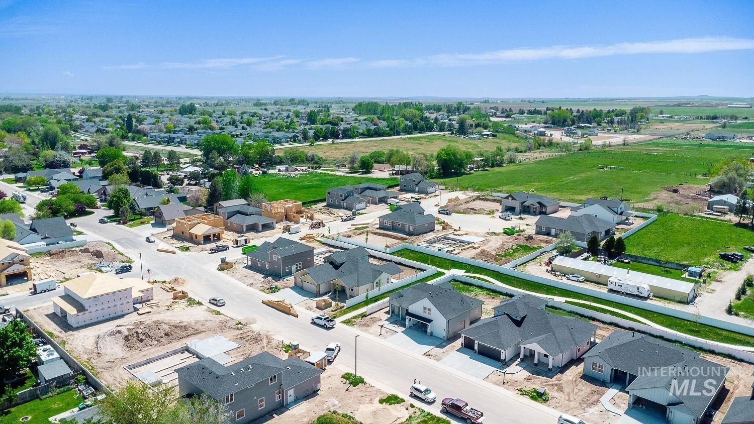 1071 W Troy Pl. Kuna, ID 83634