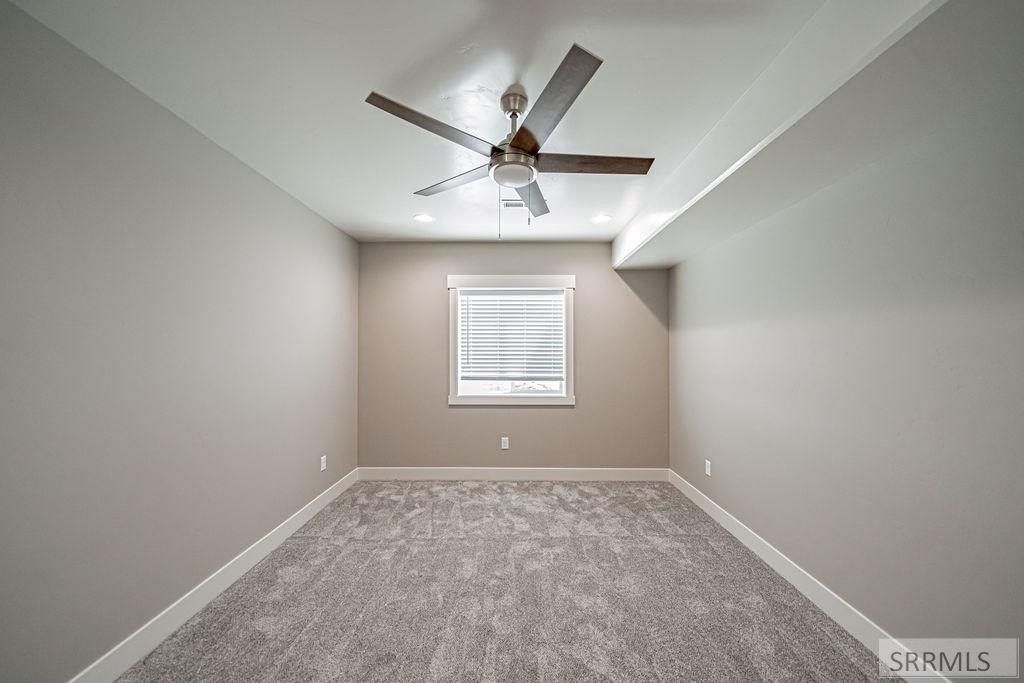 1618 Tide Pool Drive. Idaho Falls, ID 83404