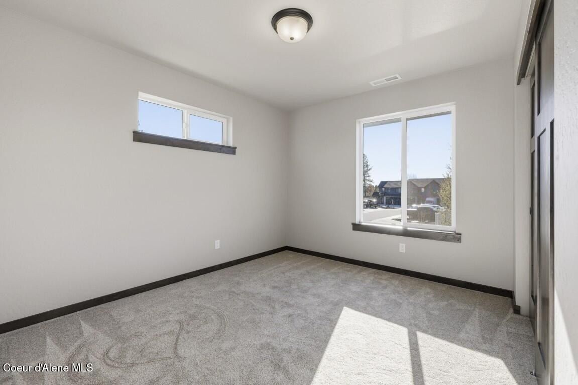 673 W Monashee Ln. Hayden, ID 83835