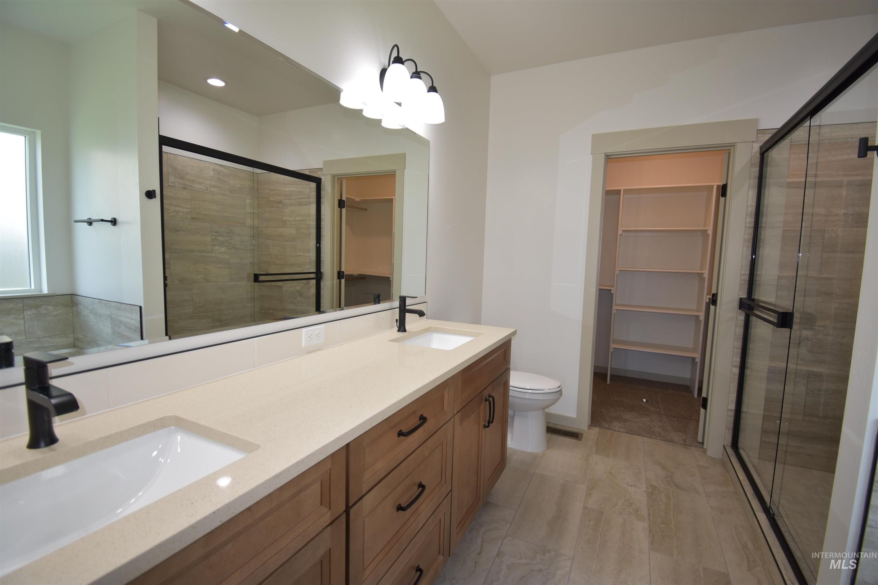 1075 W 10Th Street. Weiser, ID 83672