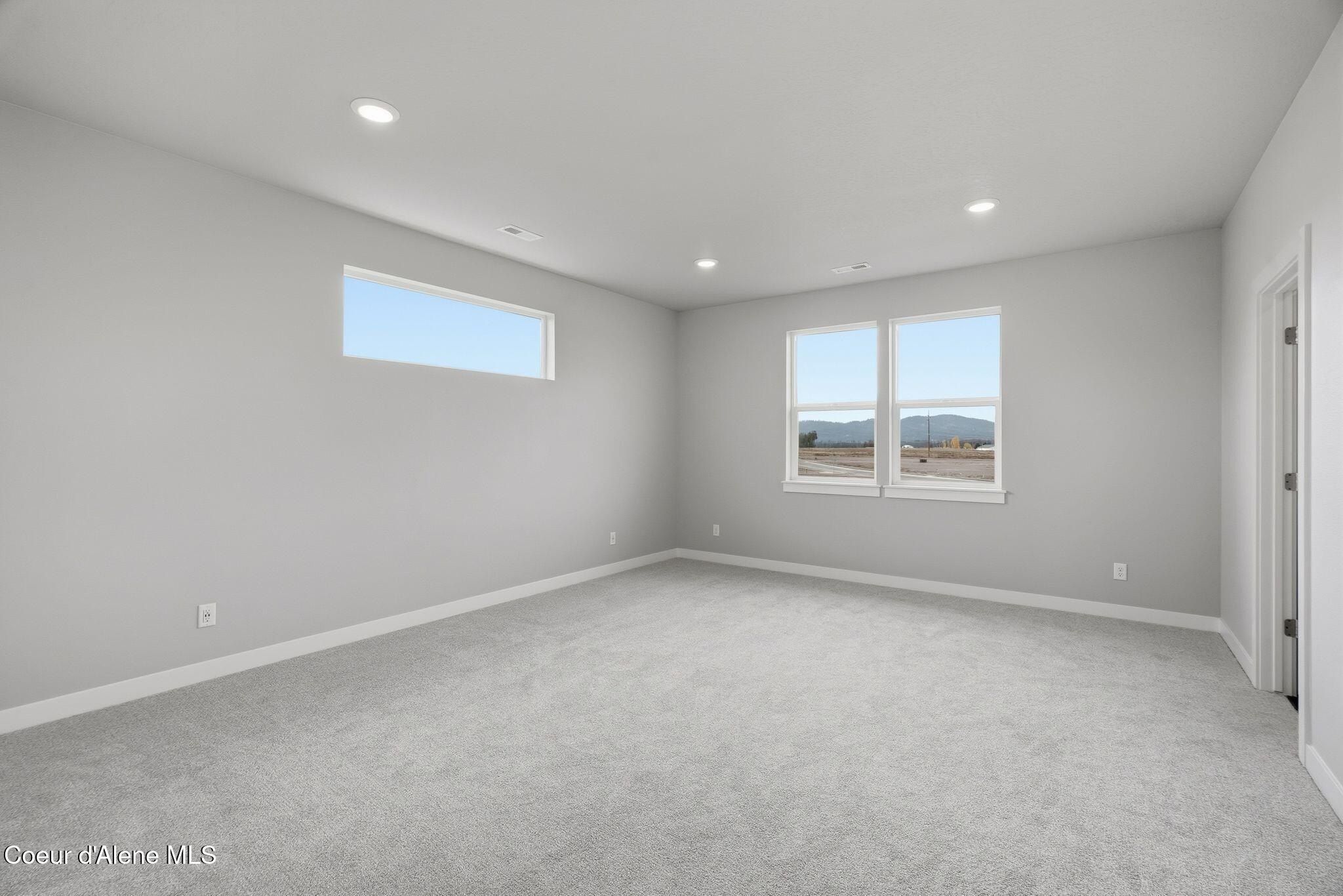6613 N Prim. Coeur D Alene, ID 83814