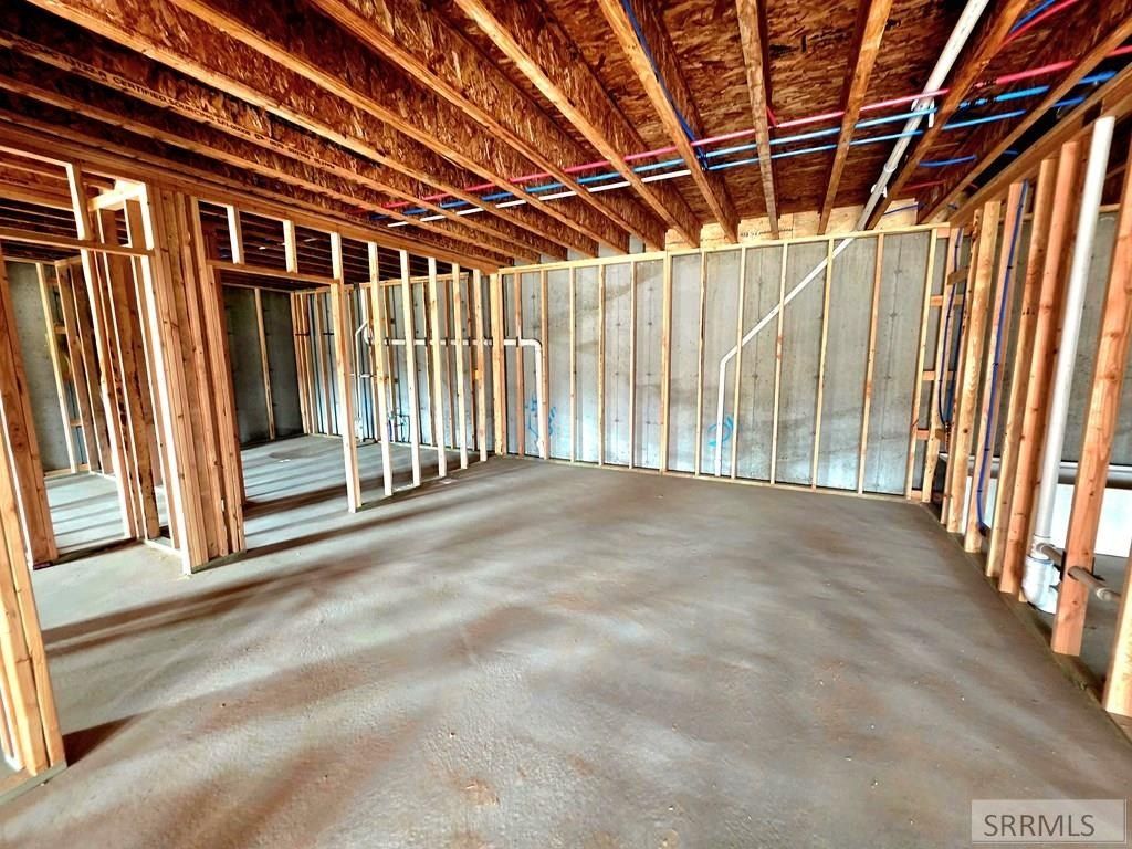 3083 Lancer Ave. Ammon, ID 83406