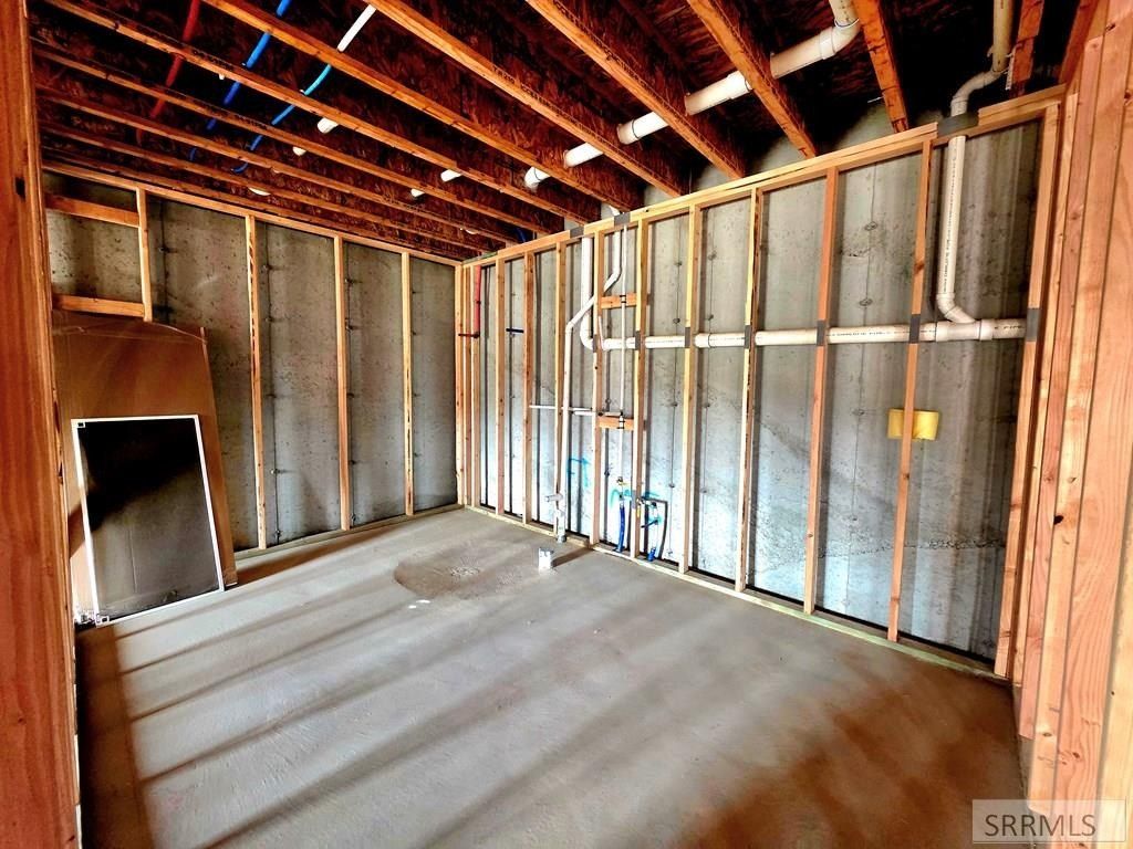 3083 Lancer Ave. Ammon, ID 83406