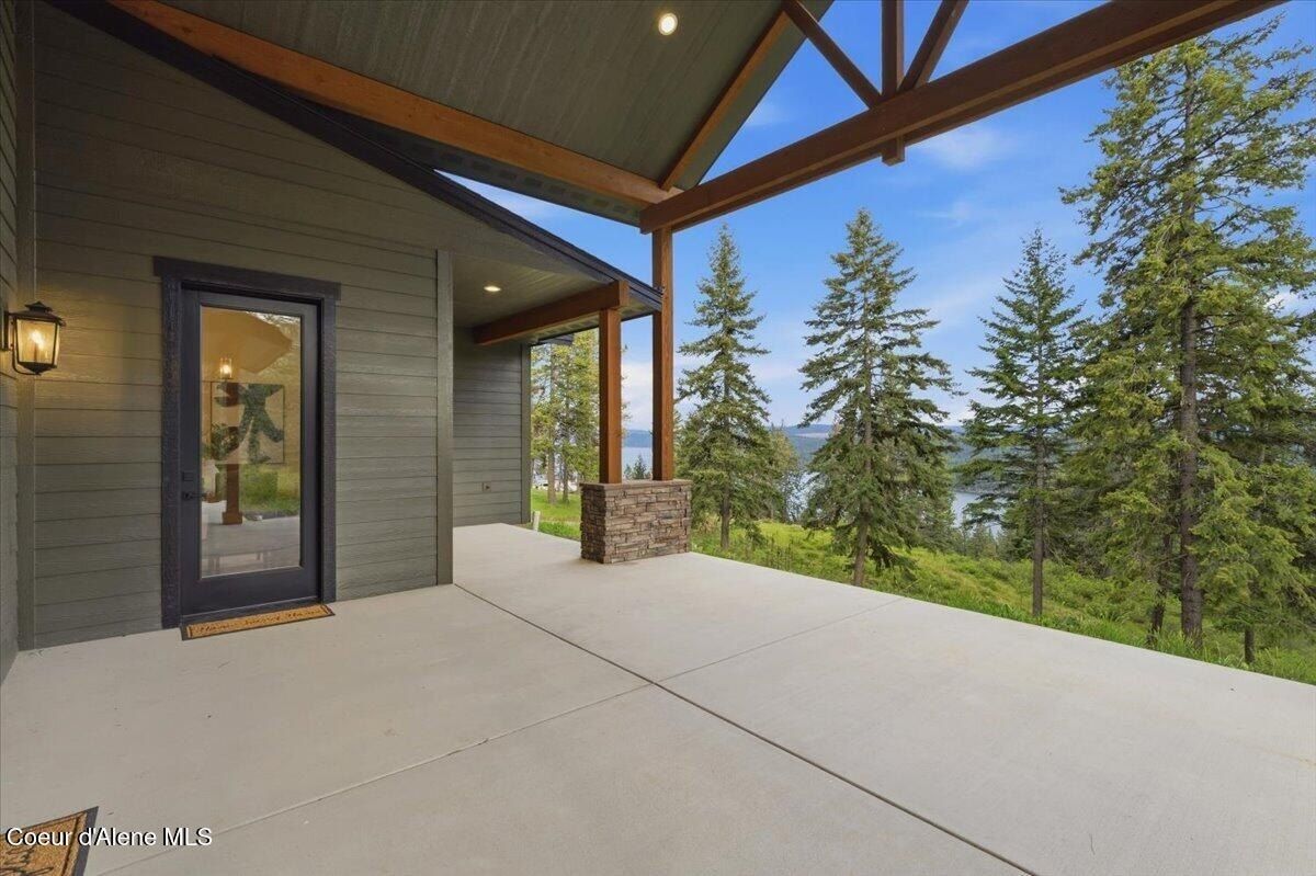8606 W Bennion Rd. Worley, ID 83876