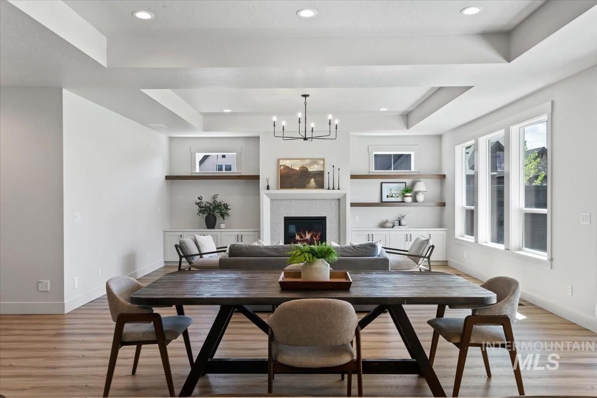 2653 E Cavern Dr. Meridian, ID 83642