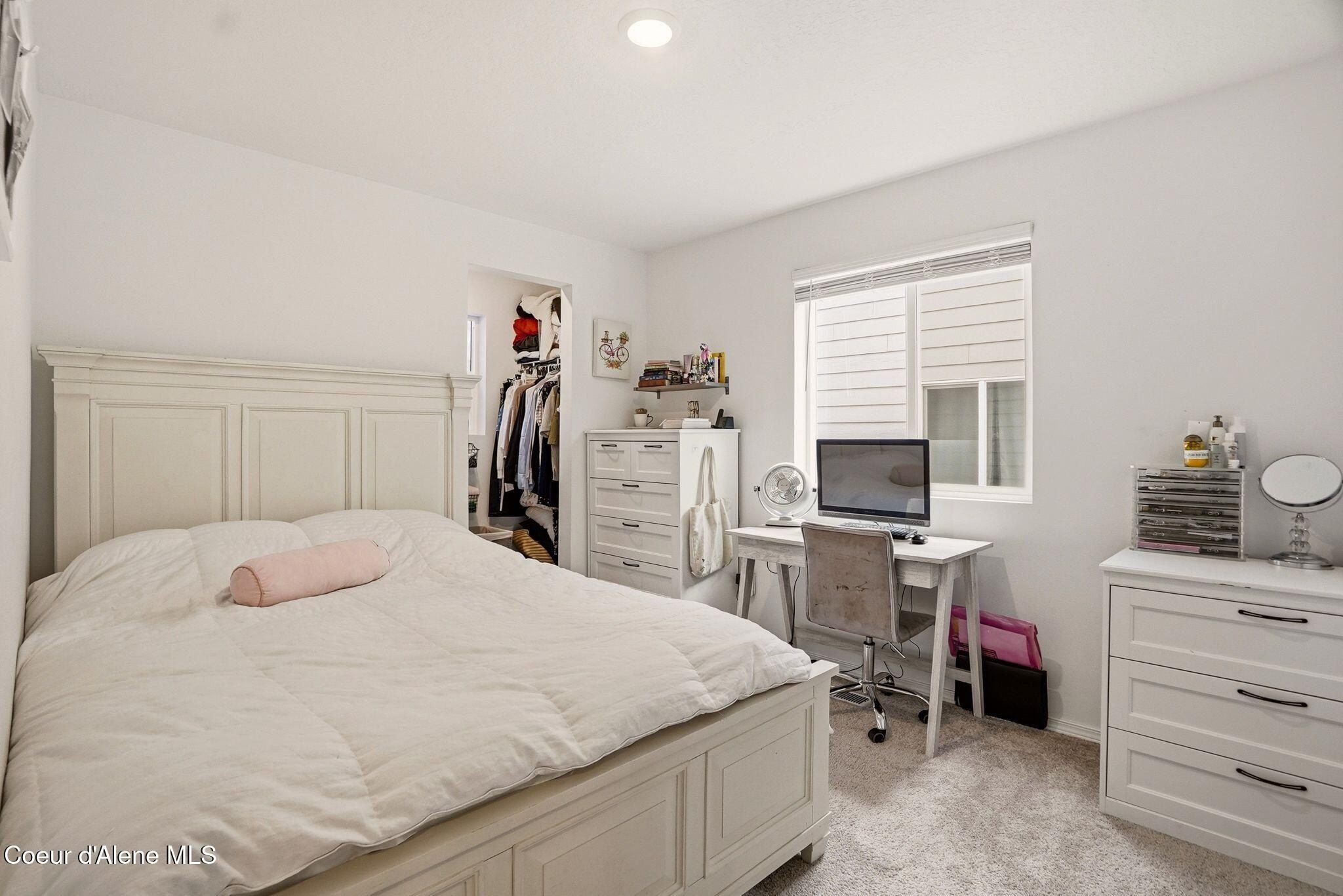 1553 N Luna St. Post Falls, ID 83854