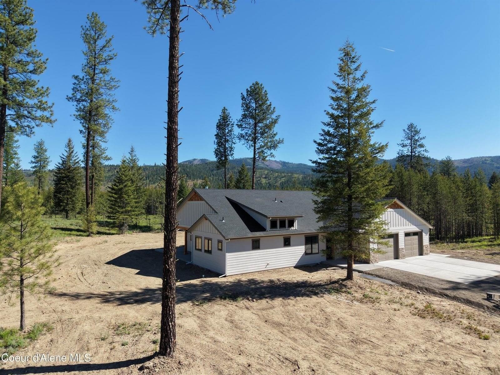 93 Cannon Lane. Blanchard, ID 83804