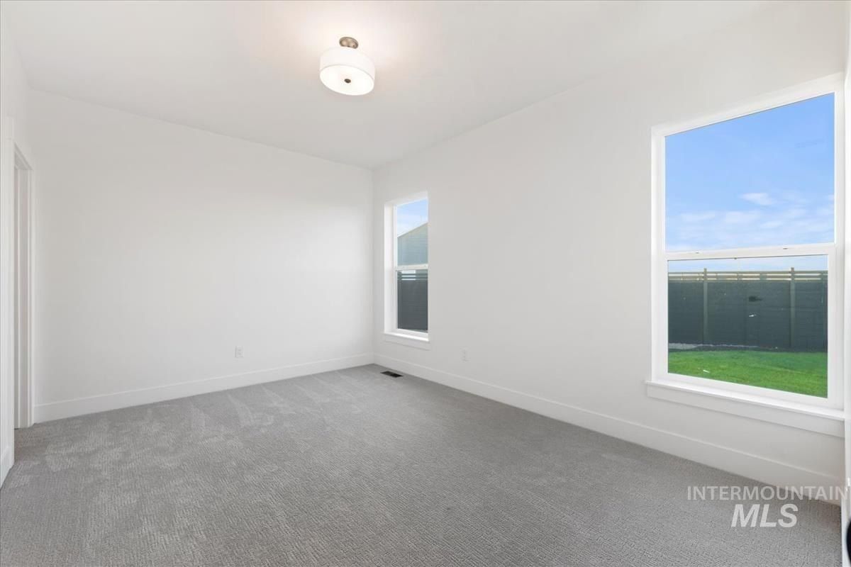 7038 W Tolland St. Eagle, ID 83616