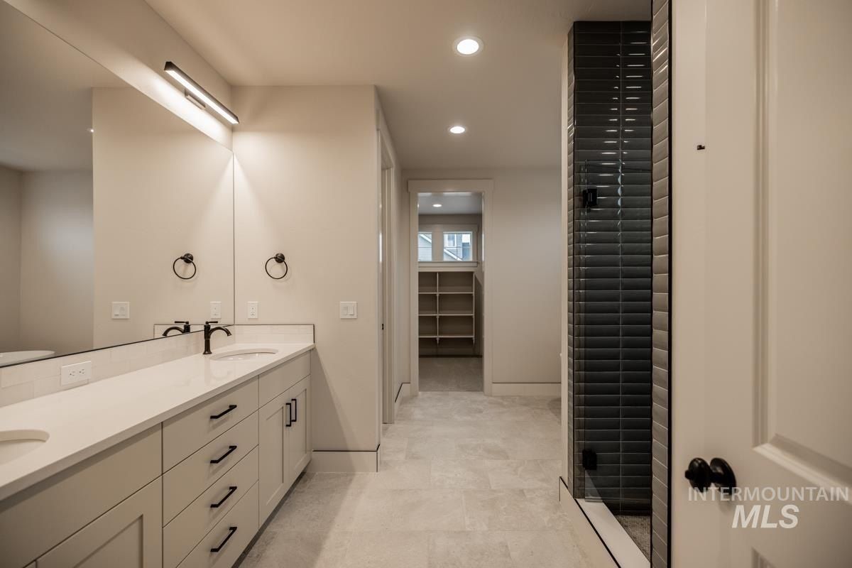 1027 E Escalation St. Meridian, ID 83642