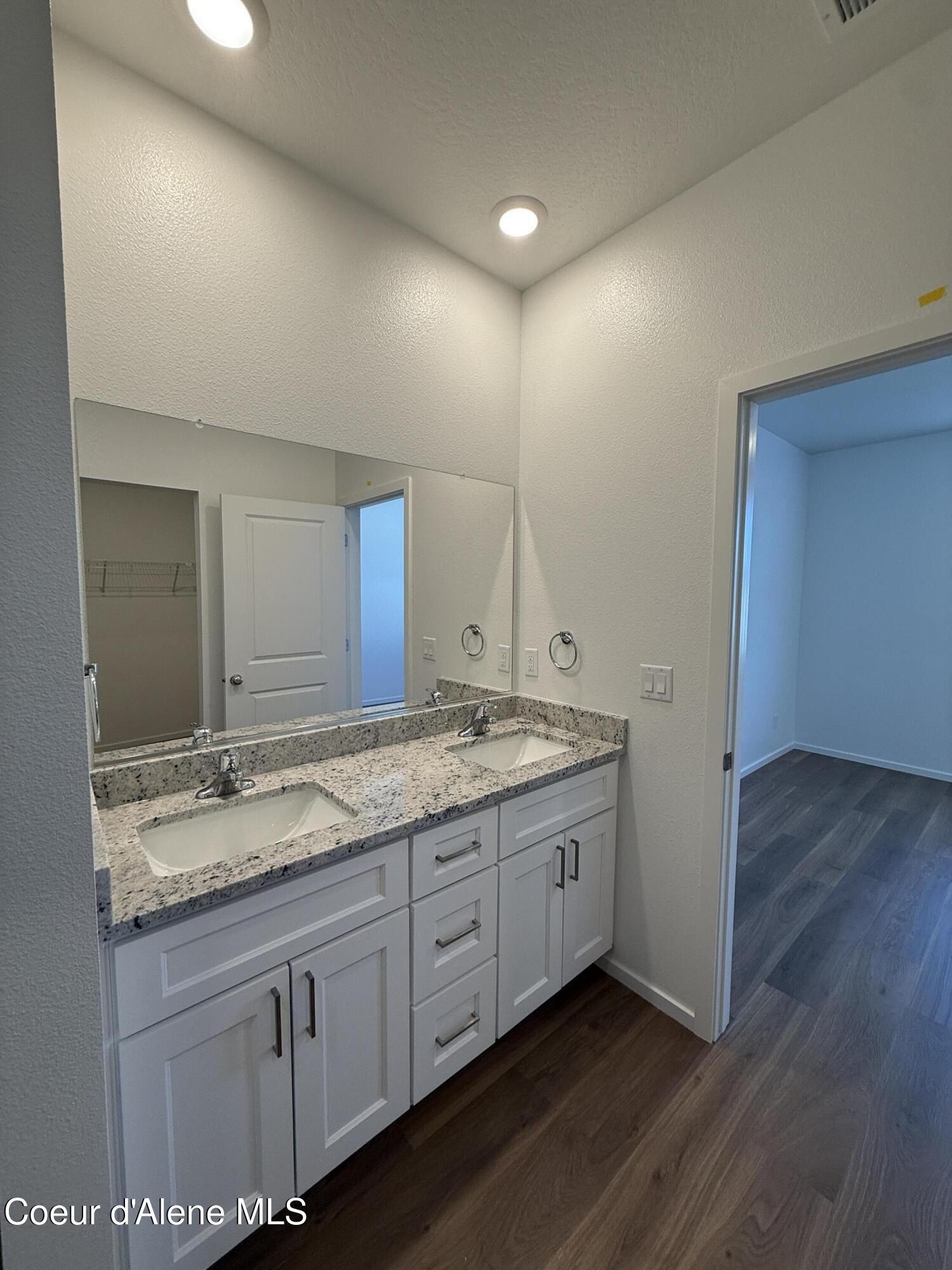 5330 E Antares Ln. Post Falls, ID 83854