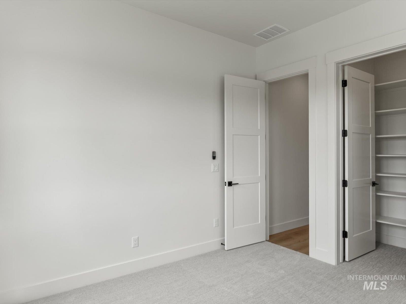 448 Joy Avenue. Middleton, ID 83644