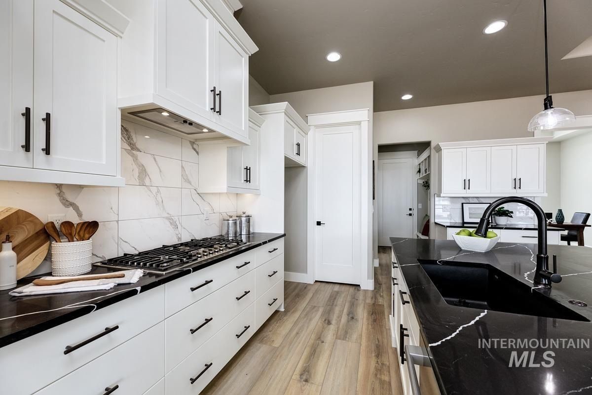 24860 Farm Dale Ave. Caldwell, ID 83607