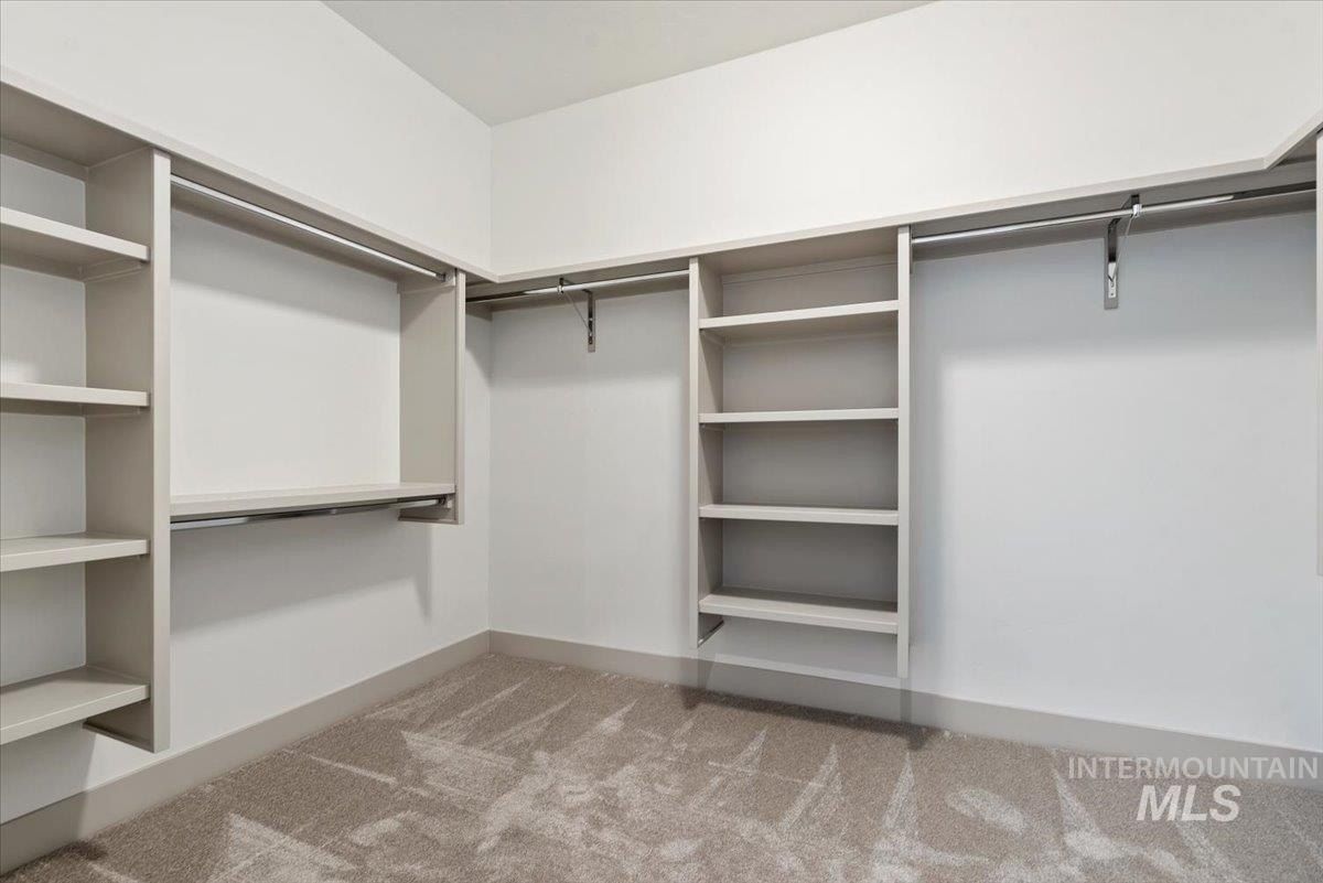 8458 W Graye St. Meridian, ID 83646