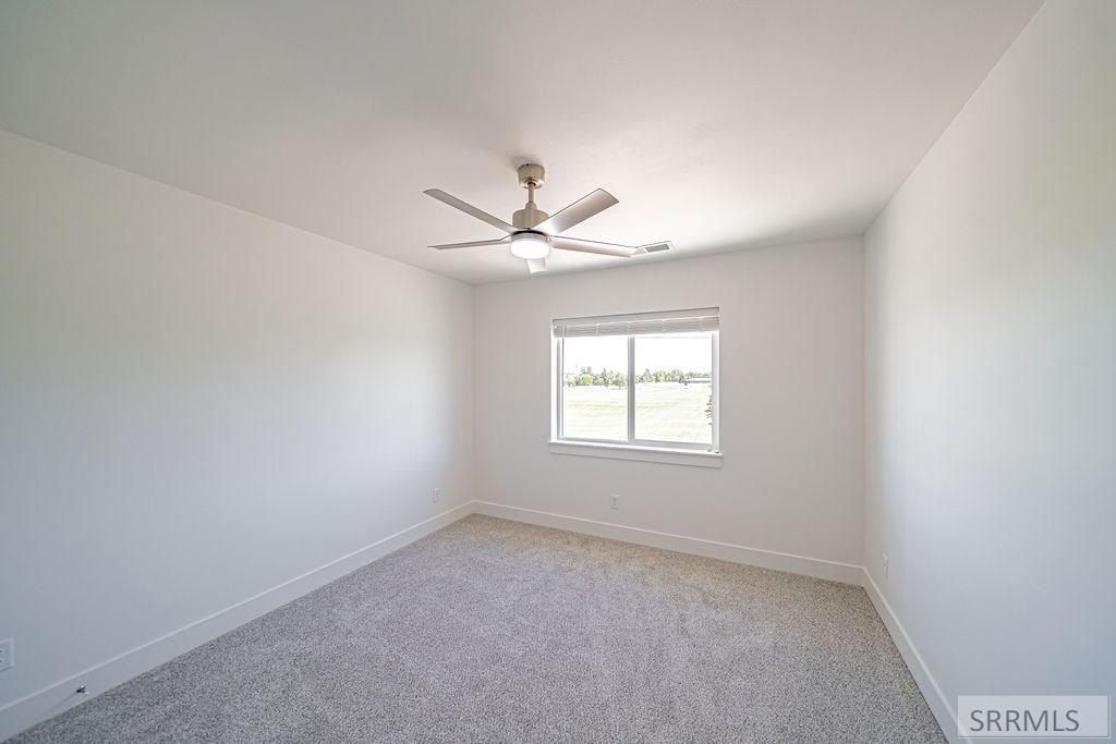 337 Eliza Joy Lane. Idaho Falls, ID 83404