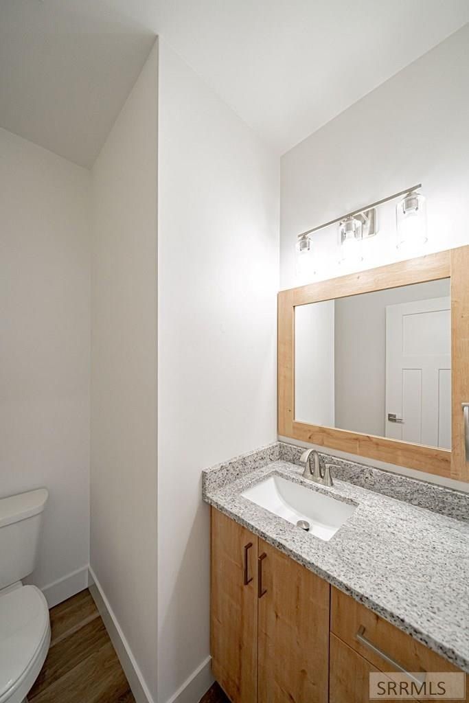 337 Eliza Joy Lane. Idaho Falls, ID 83404