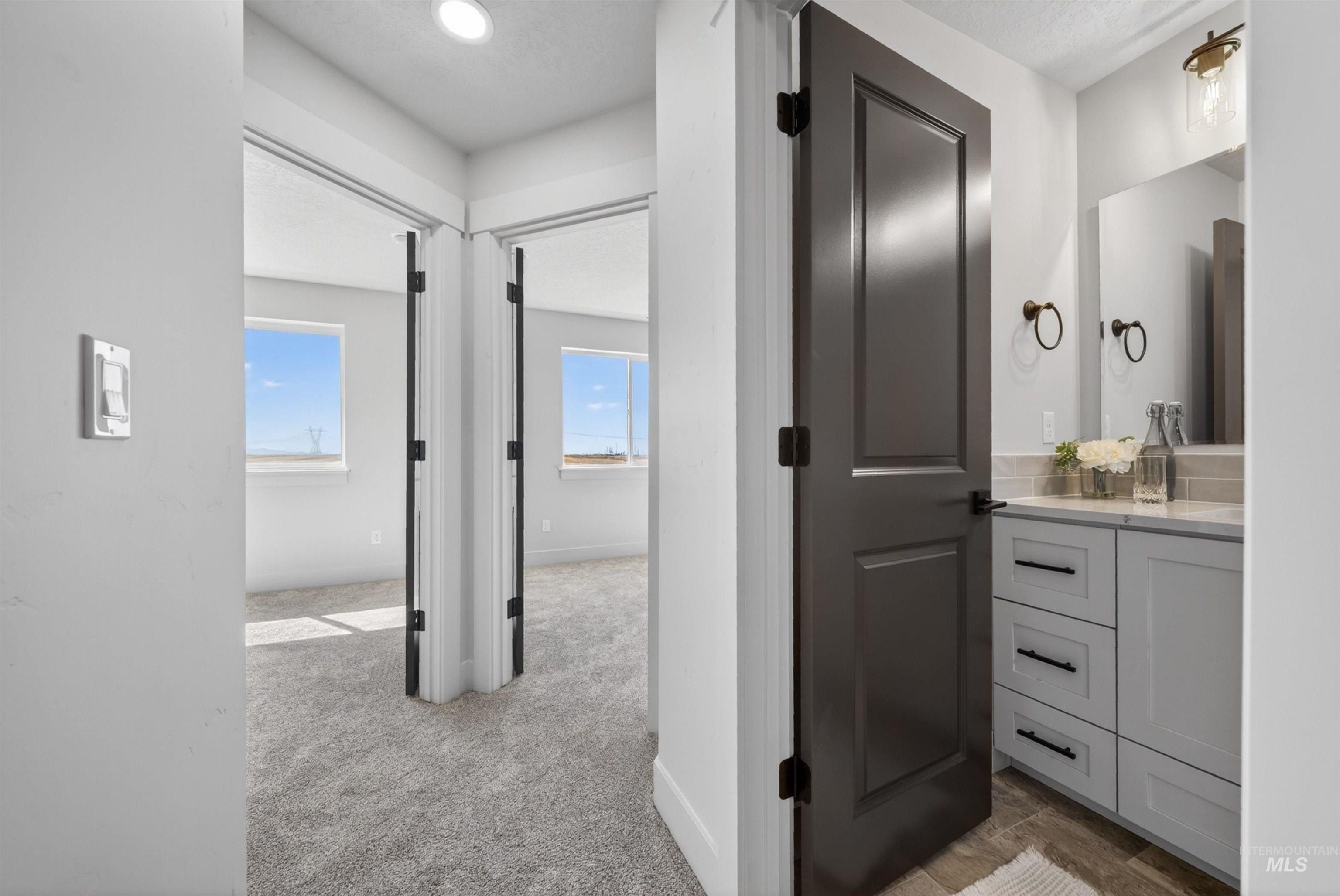 320 E Mayfield Springs Blvd. Boise, ID 83716