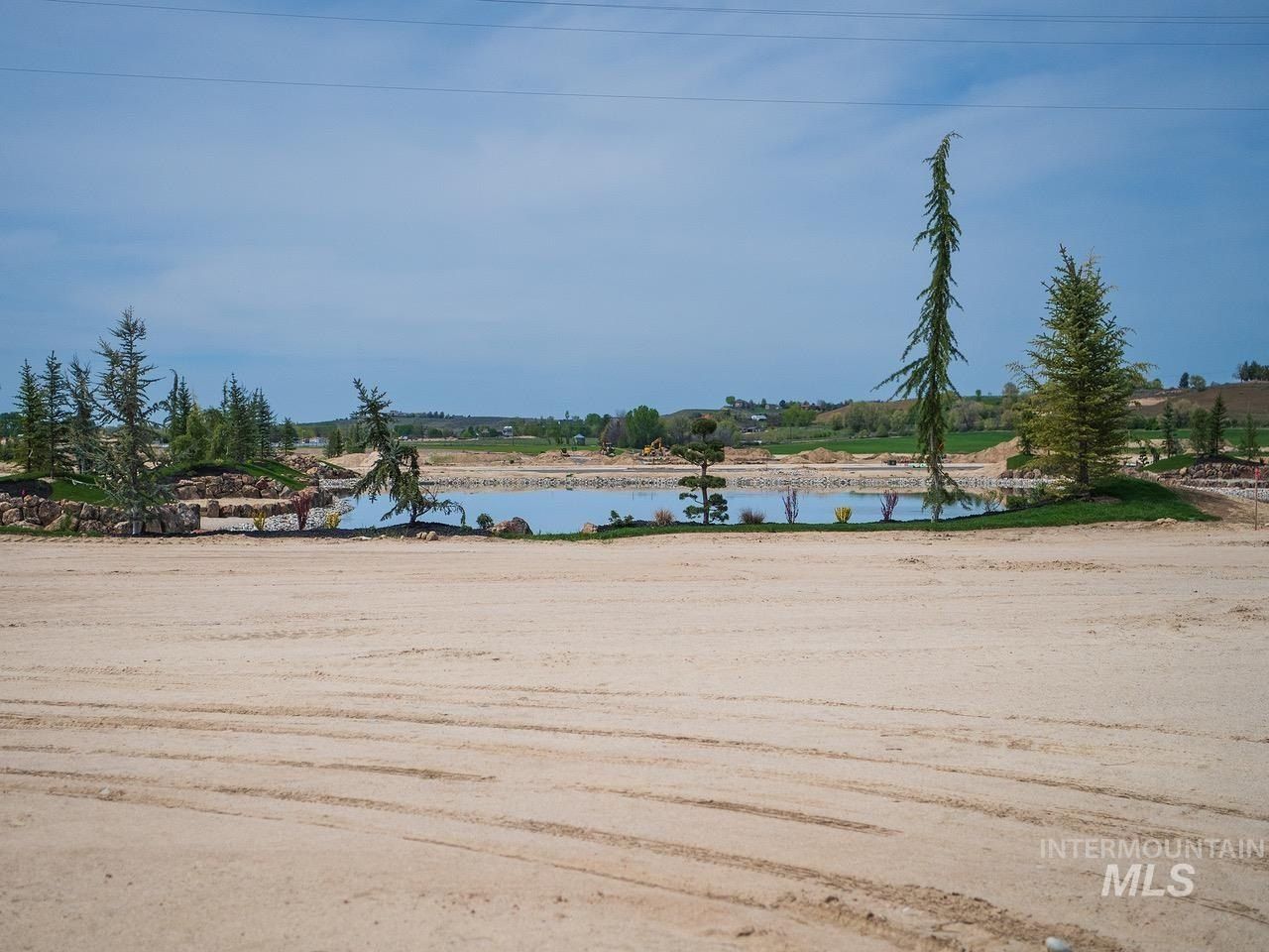 3711 N Harvest Moon Way. Eagle, ID 83616