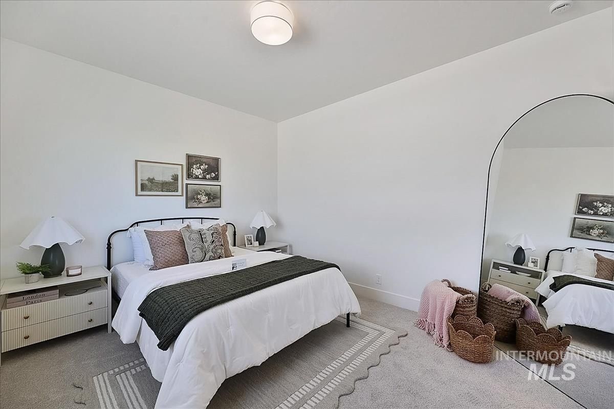4402 E Dillinger St. Nampa, ID 83651