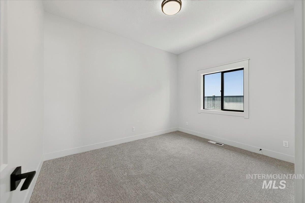 2368 N Annadale Pl. Eagle, ID 83616