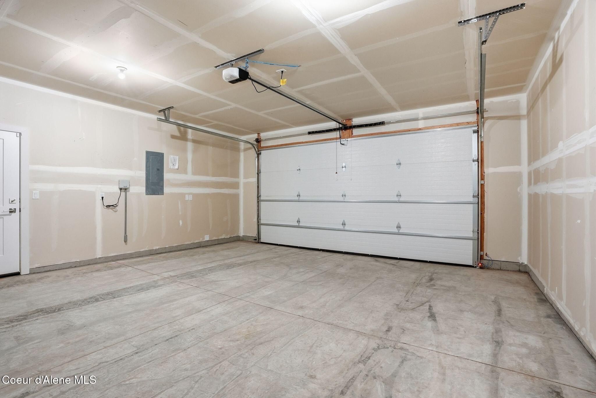 6653 N Alecat St. Coeur D Alene, ID 83815
