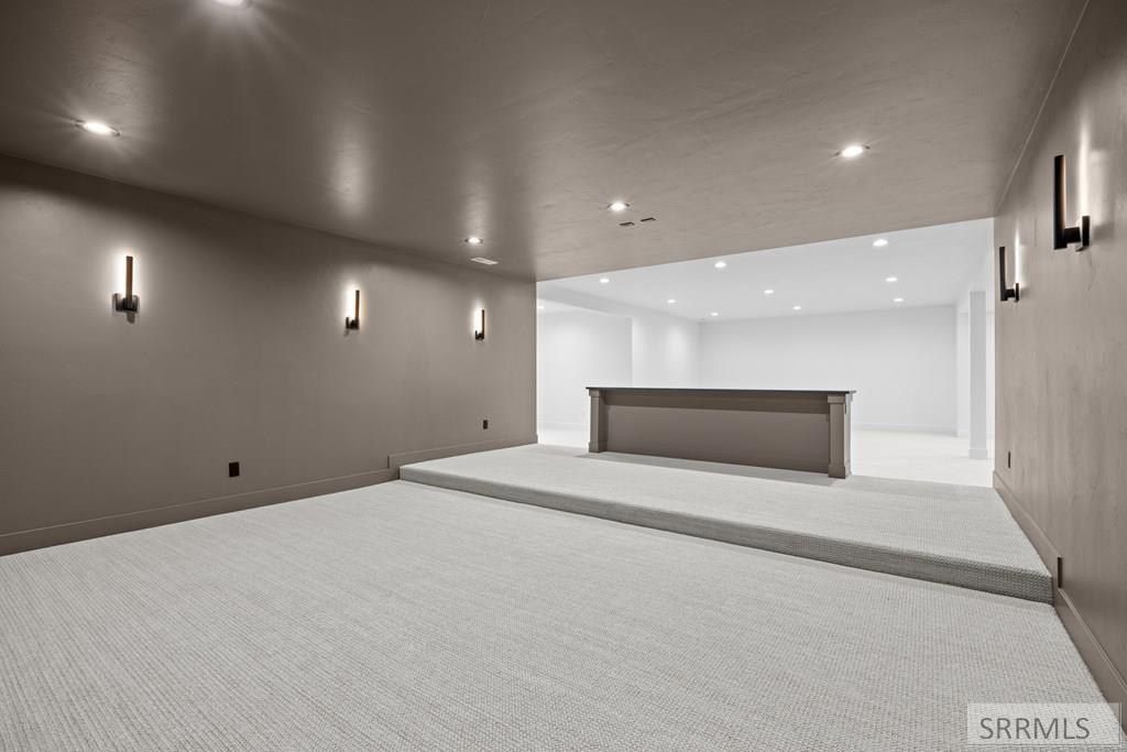 5707 Long Cove Drive. Idaho Falls, ID 83404