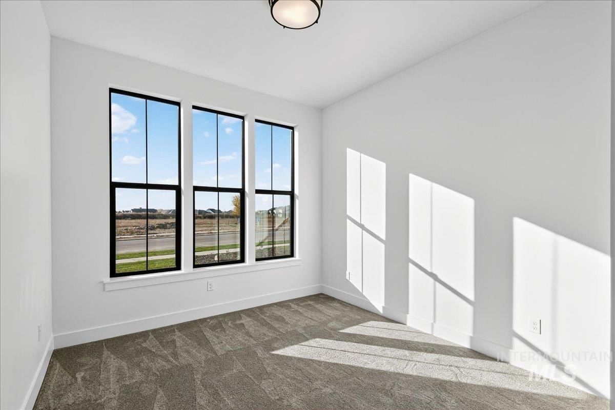 6513 W Danes Dr. Eagle, ID 83616