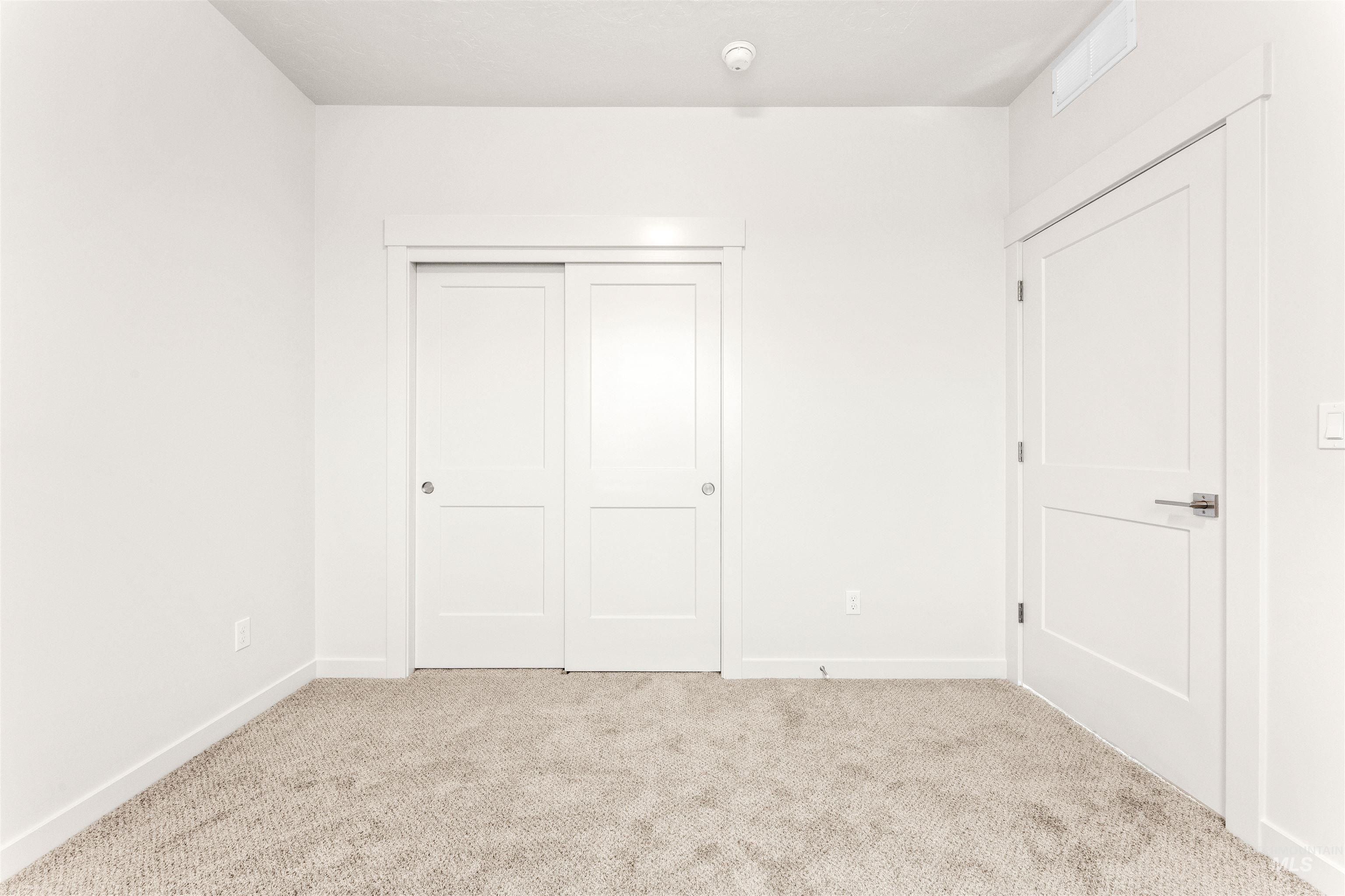 2348 S Bayne Lane. Nampa, ID 83686