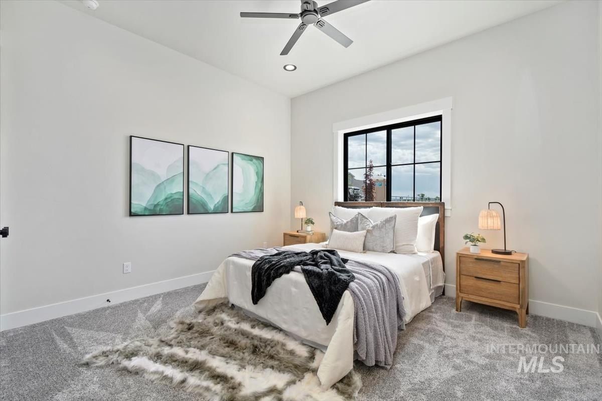 L1b9 Salado Creek Ave. Nampa, ID 83651