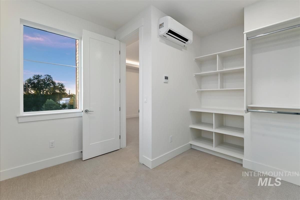 3213 W Moore. Boise, ID 83702