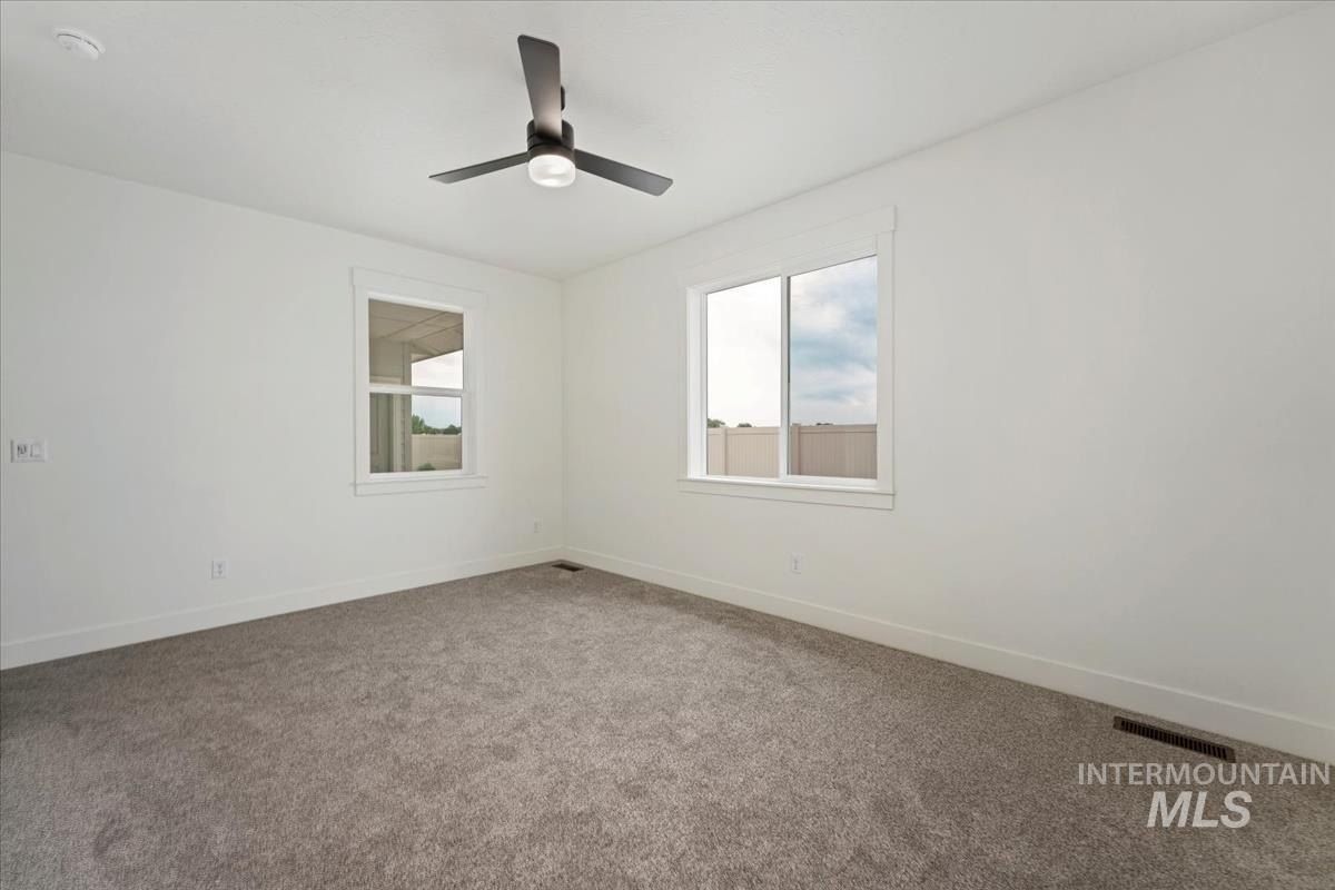 611 Fallen Leaf Ave. New Plymouth, ID 83655
