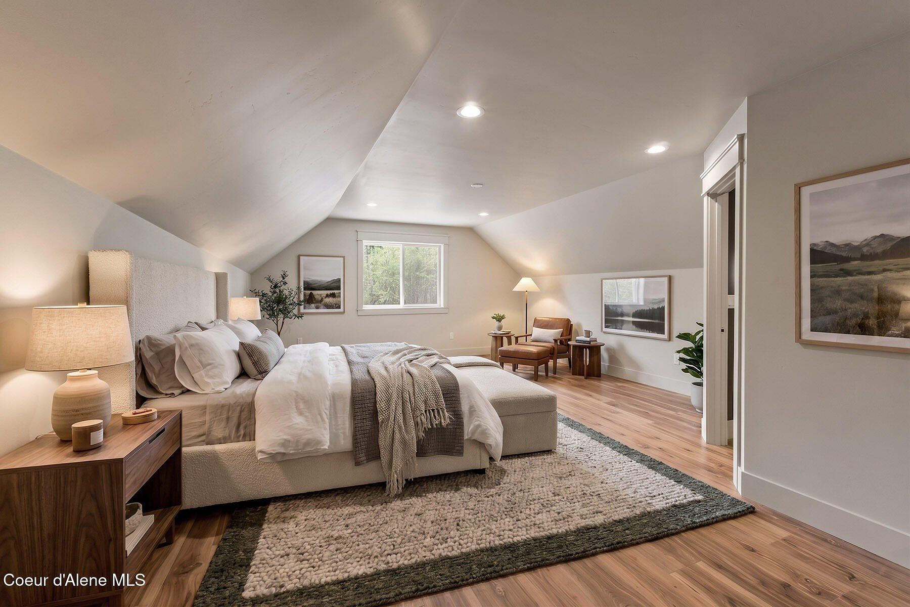 33254 N Riffle Rd. Spirit Lake, ID 83869