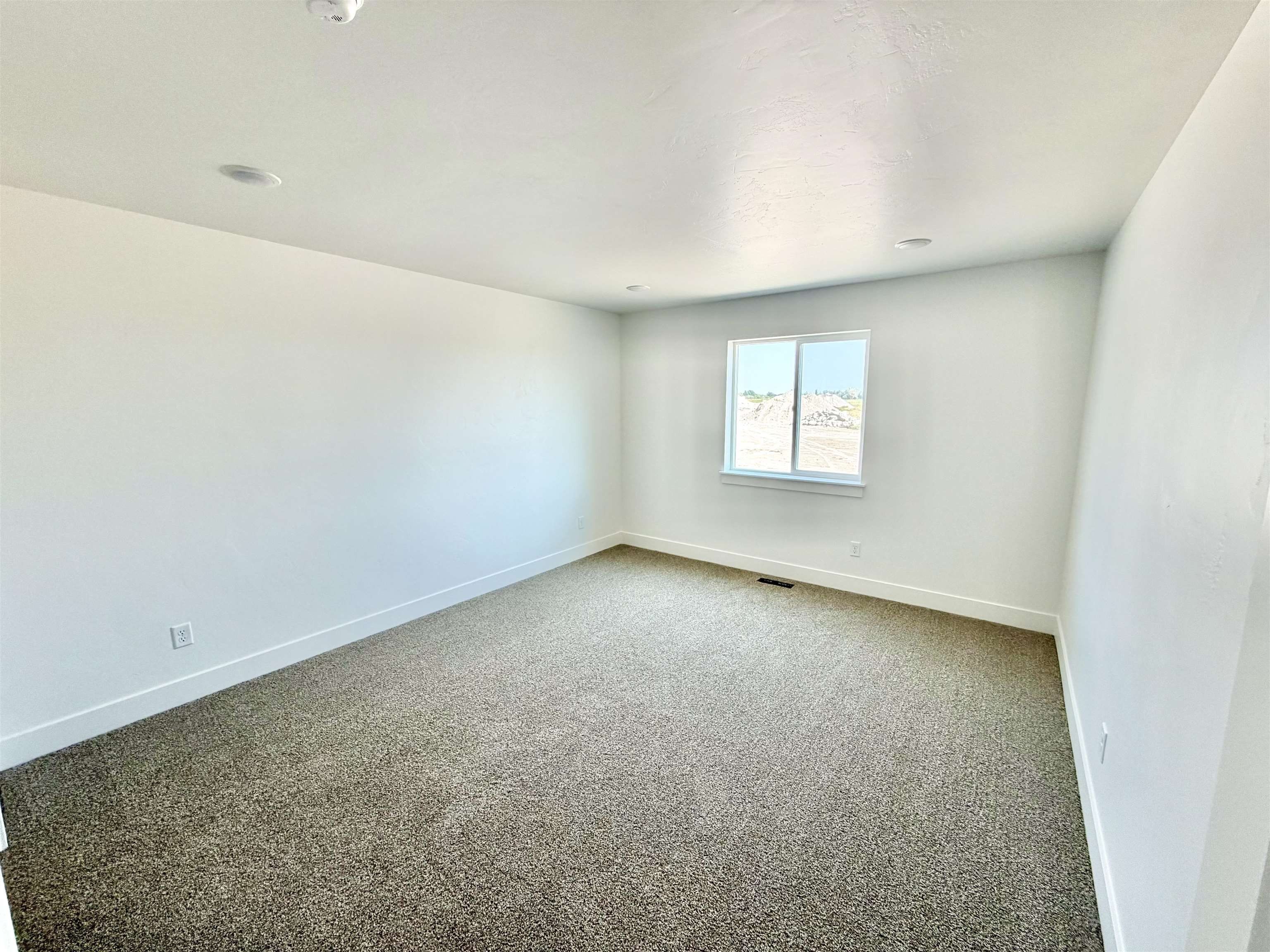 1880 Brynwood Ave. Chubbuck, ID 83202