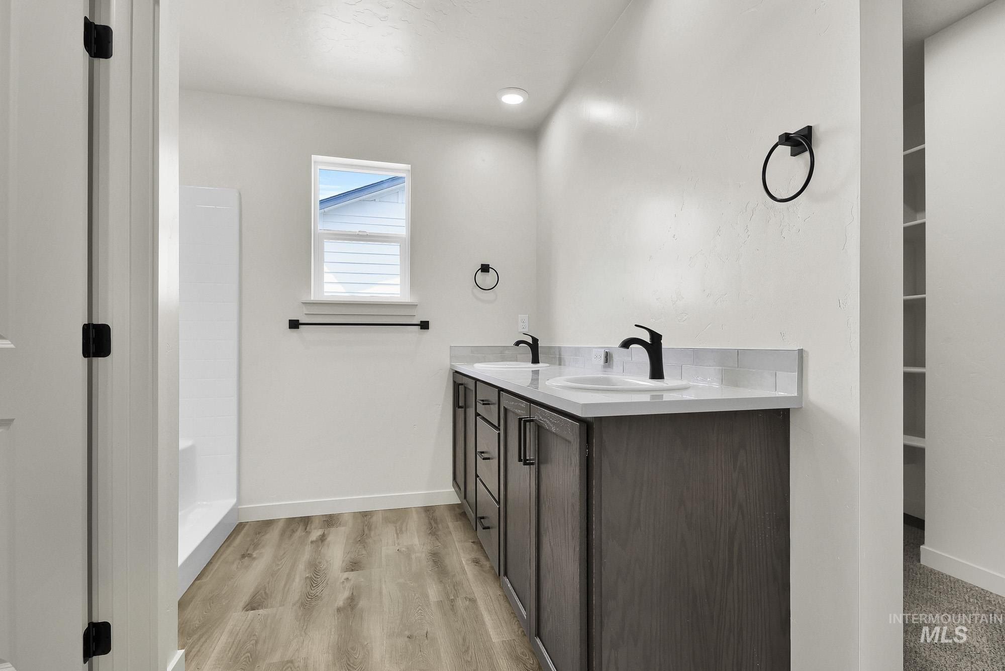 355 N 18Th. Payette, ID 83661