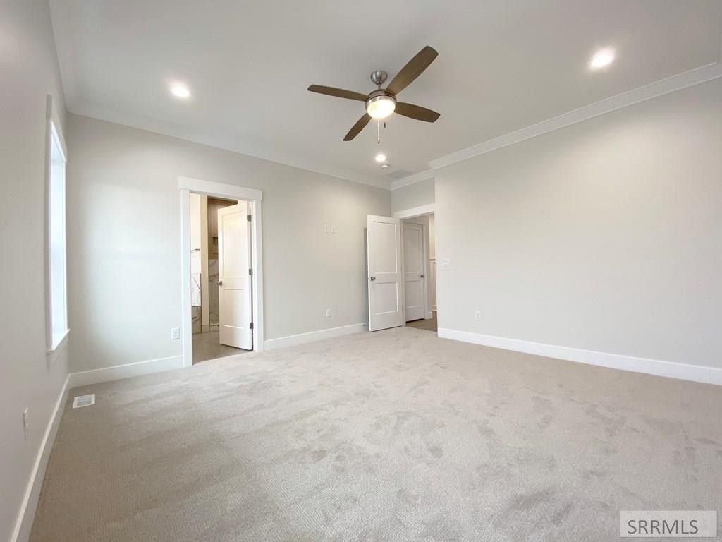 3457 Greenwillow Drive. Ammon, ID 83401
