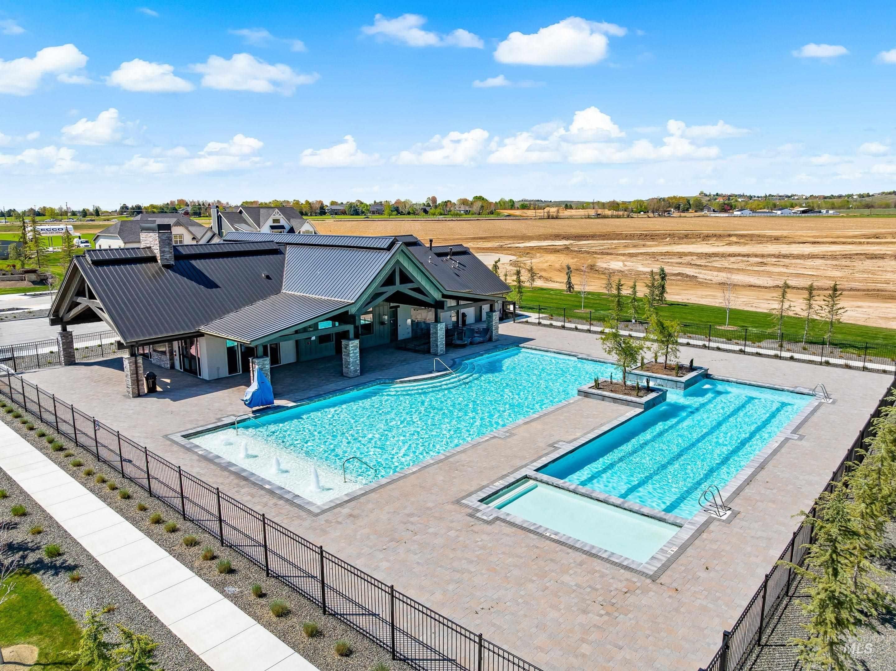3749 N Templeton Way. Eagle, ID 83616