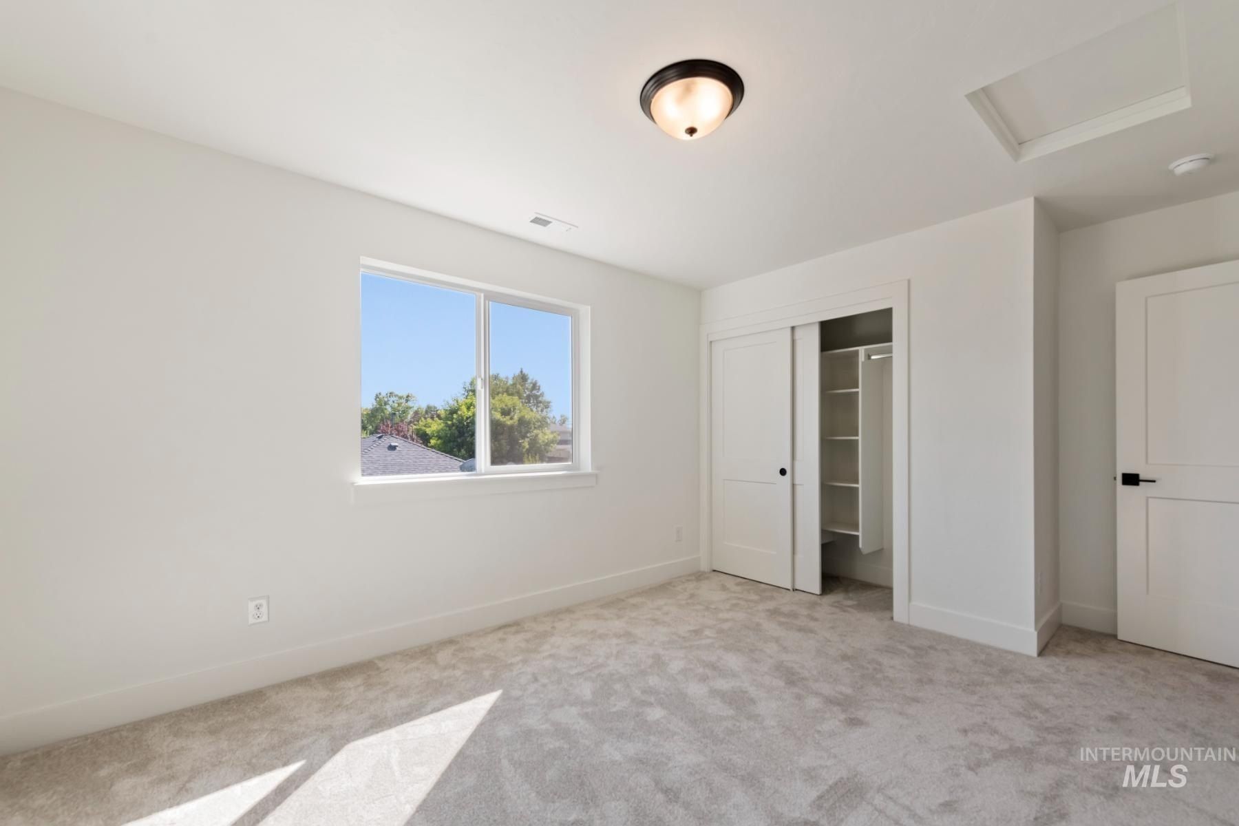 863 W Malbar St. Meridian, ID 83646