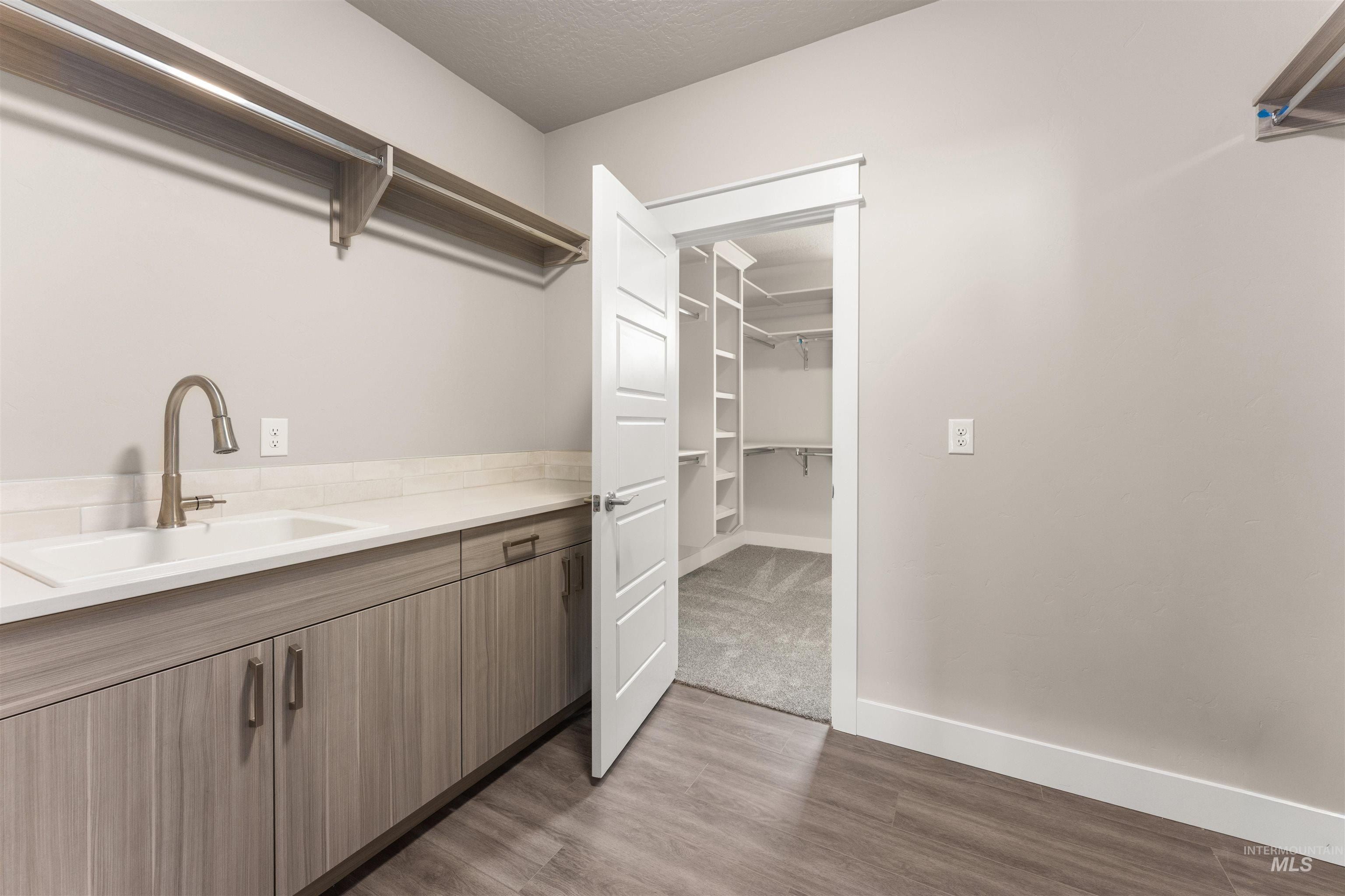 77 S Daybreak Ave Lot 284. Nampa, ID 83687