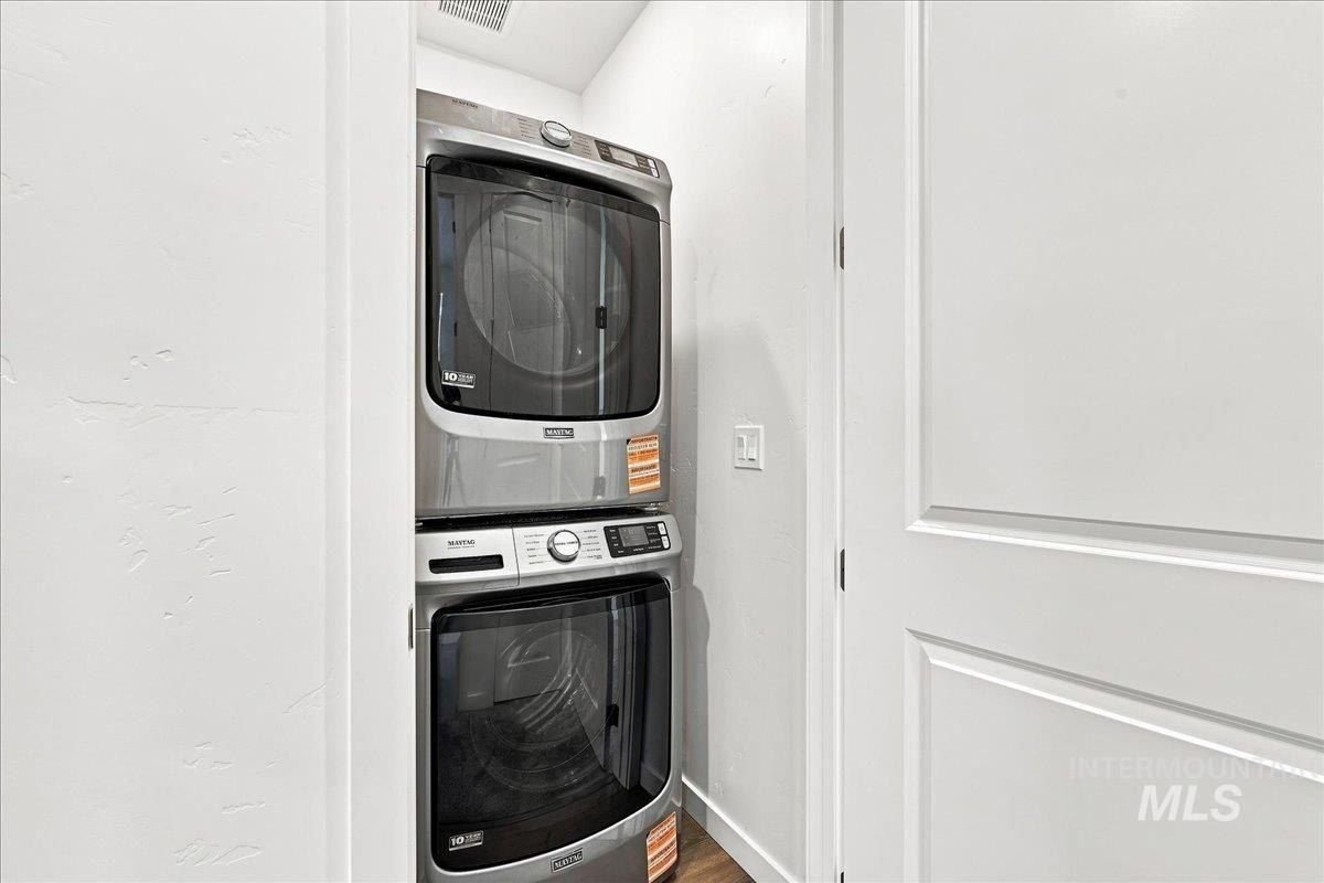 12731 W Endsley Lane. Star, ID 83669