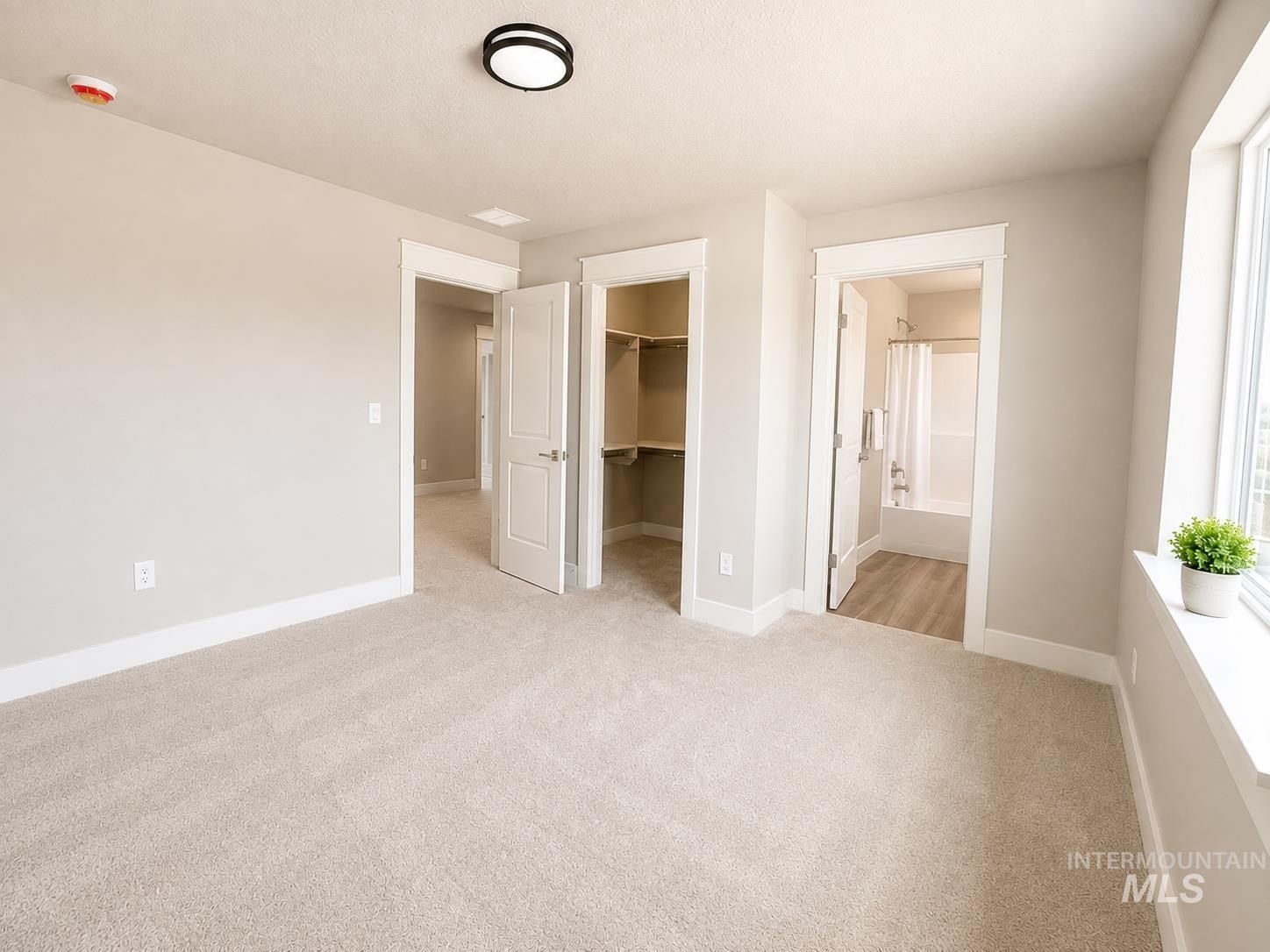 1110 S Recess Way. Kuna, ID 83634