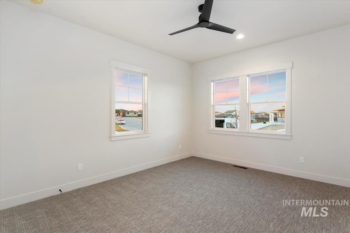 3460 N Costa Madera Way. Star, ID 83669