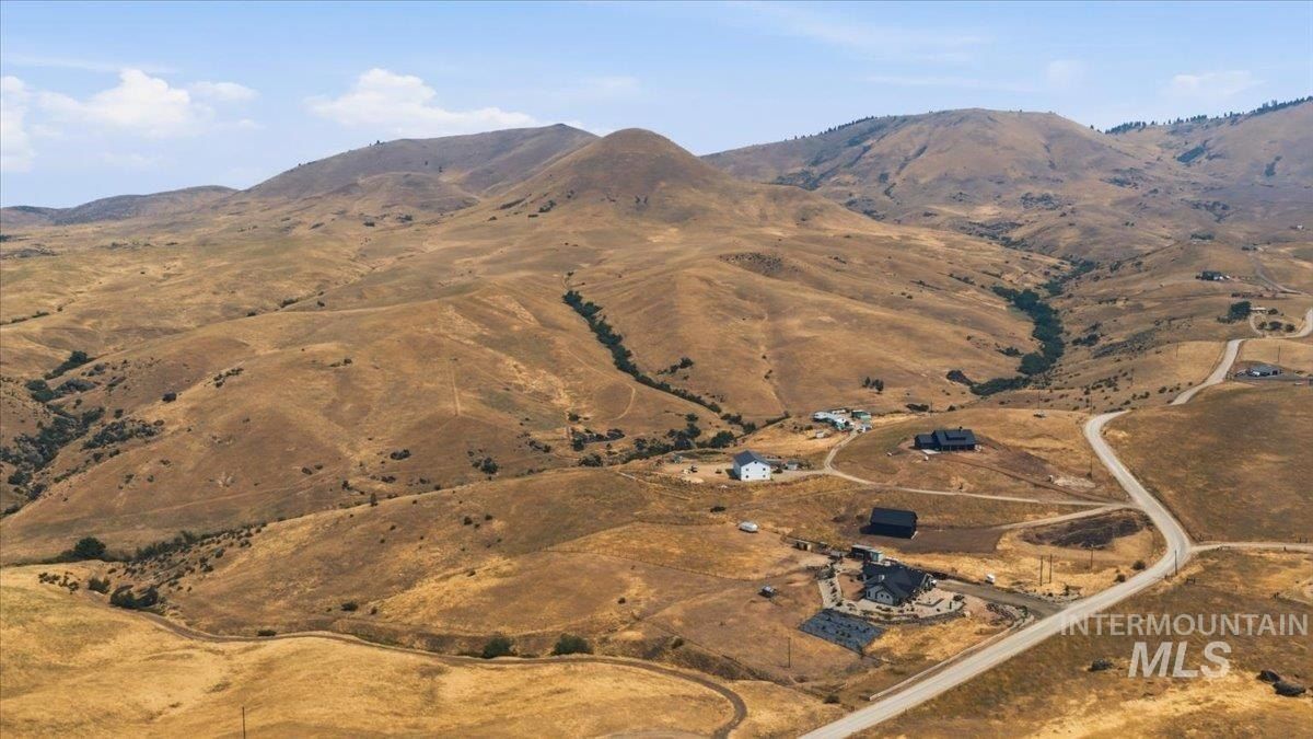 11000 Grassy Ridge Ln. Sweet, ID 83670