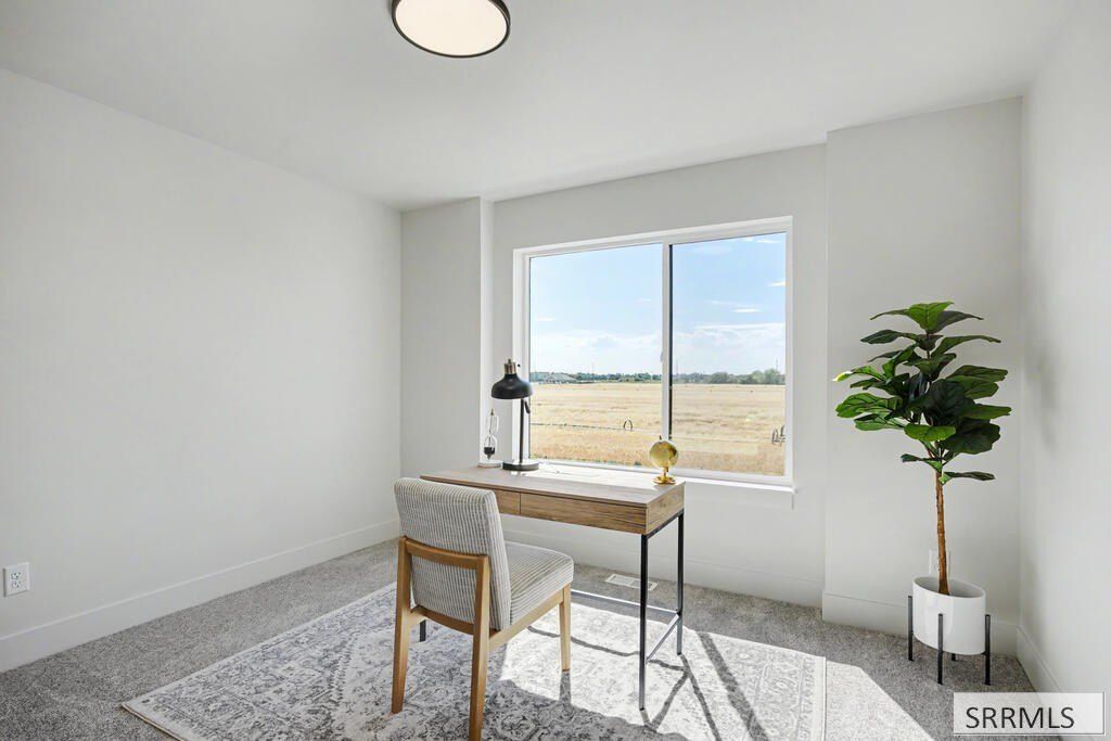 731 Curlew Drive. Ammon, ID 83406