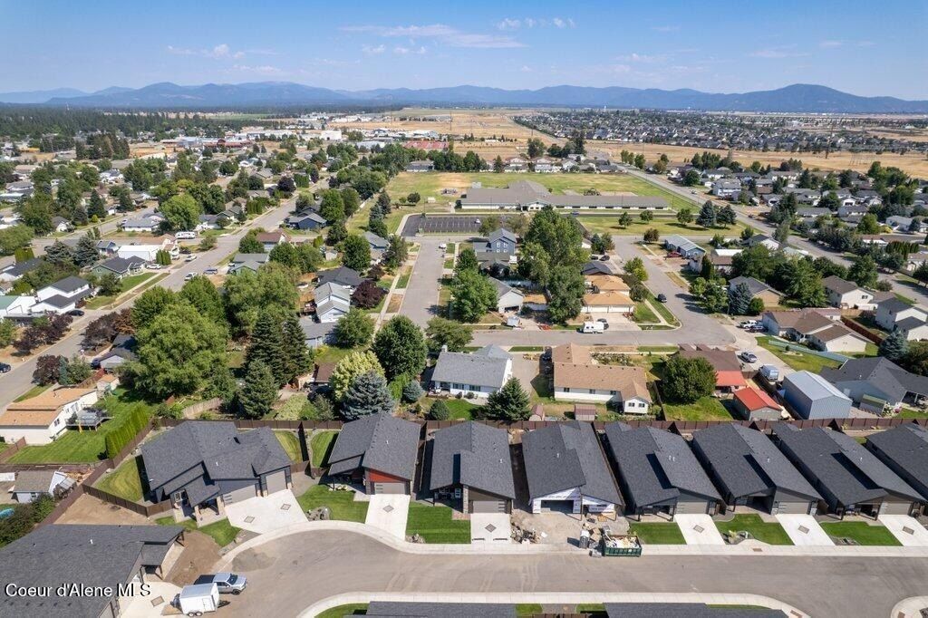 13932 N Rainier Loop. Rathdrum, ID 83858