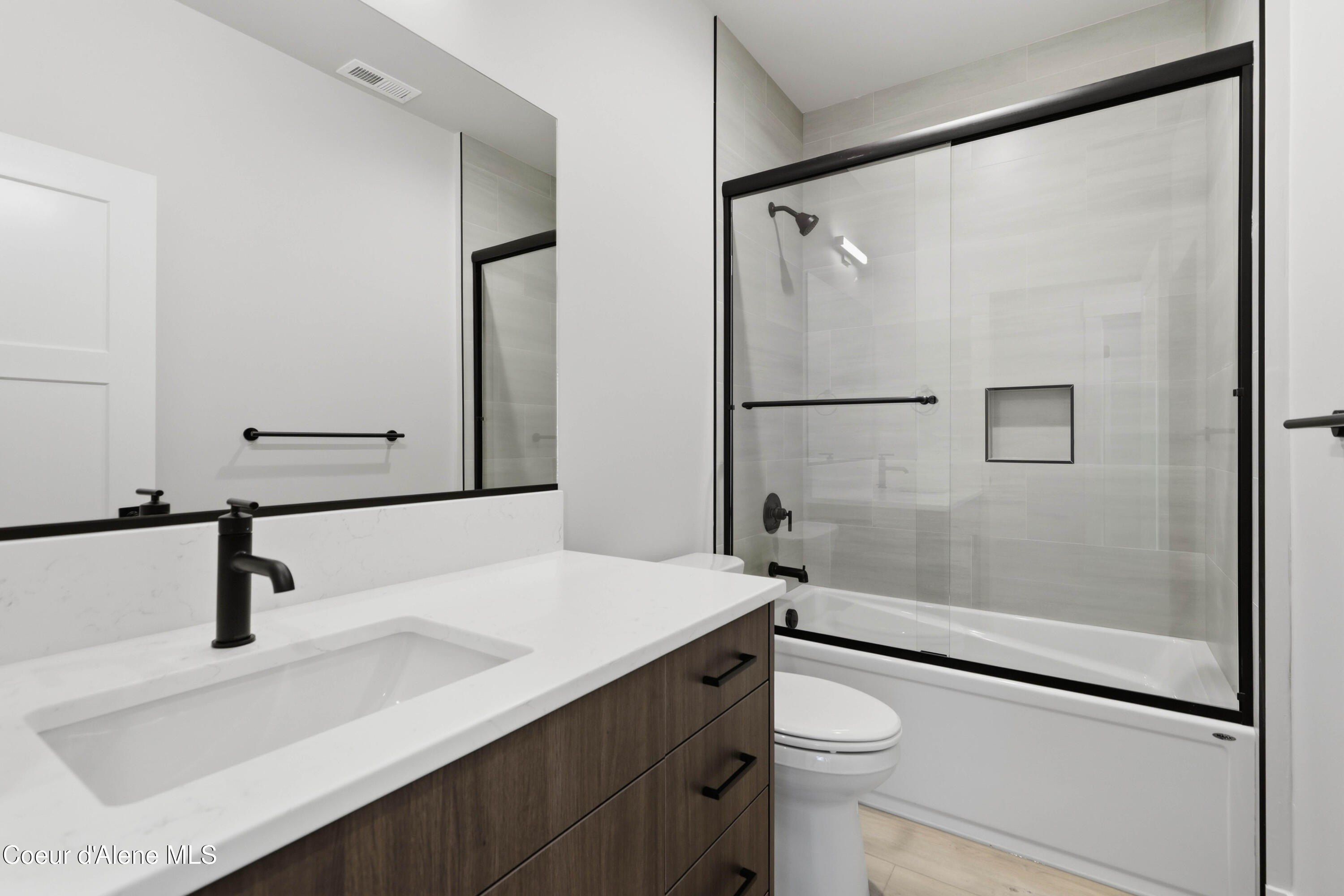 2567 W Top Saw Ln. Coeur D Alene, ID 83814