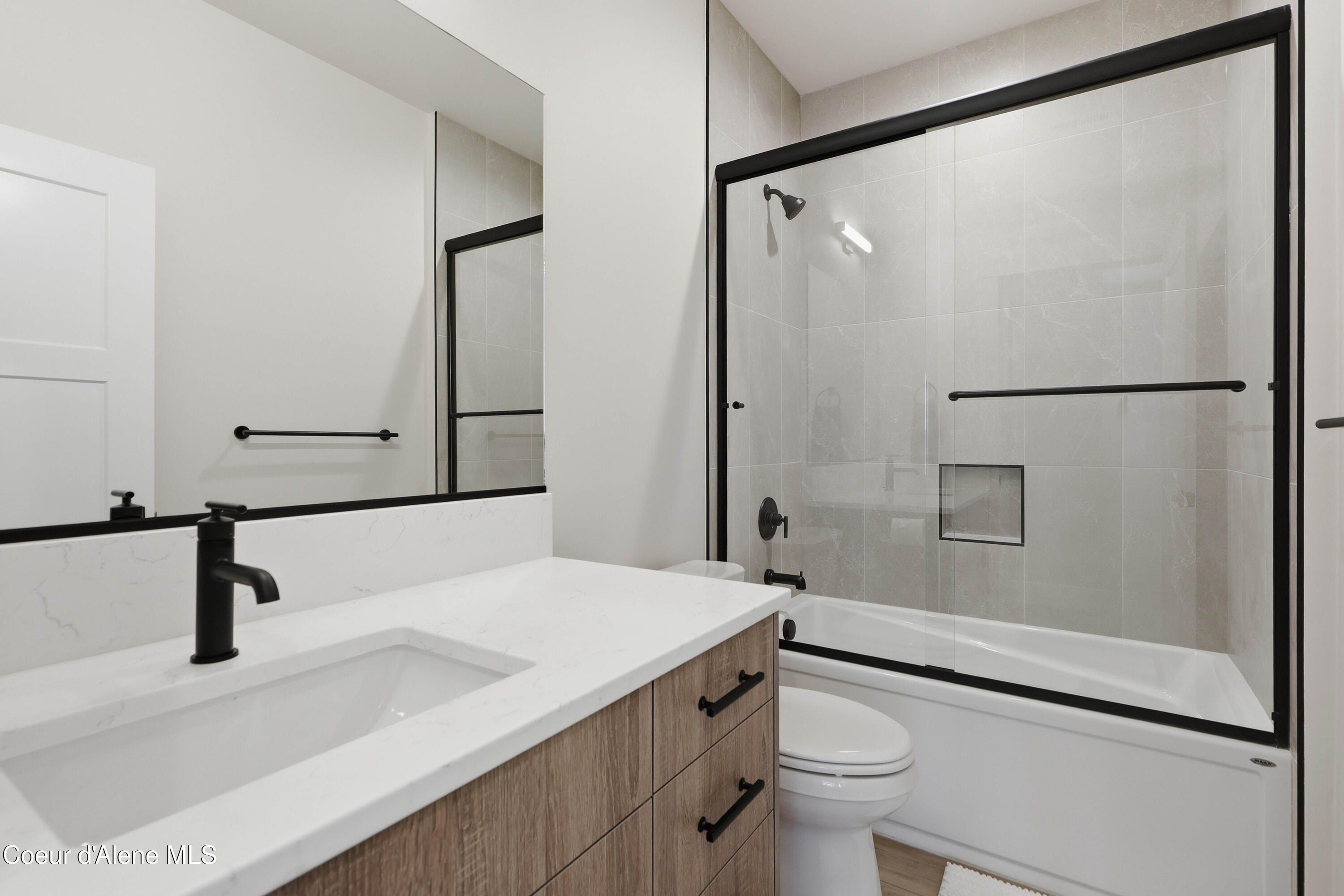 2559 W Top Saw Ln. Coeur D Alene, ID 83814