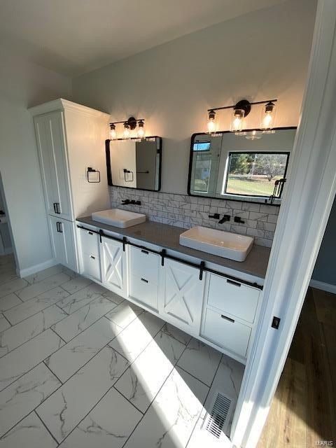 0 Nellies Ridge. Dow, IL 62022