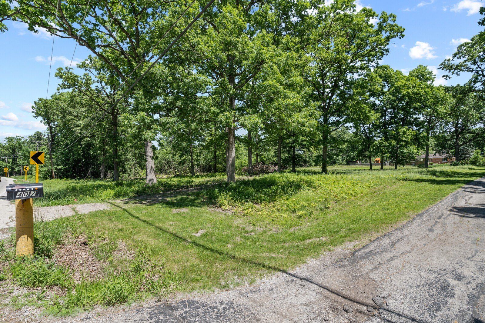 399 S Wood Dale Road. Wood Dale, IL 60191
