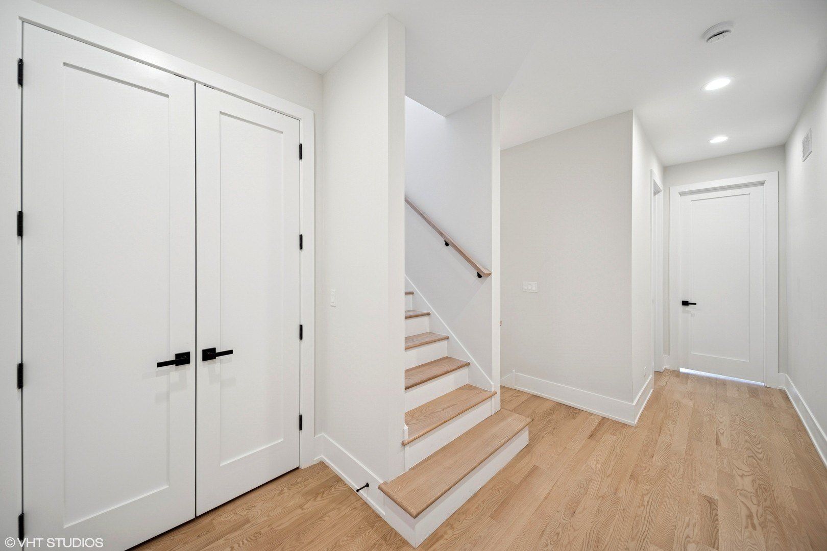 967 E 62Nd Street. Chicago, IL 60637