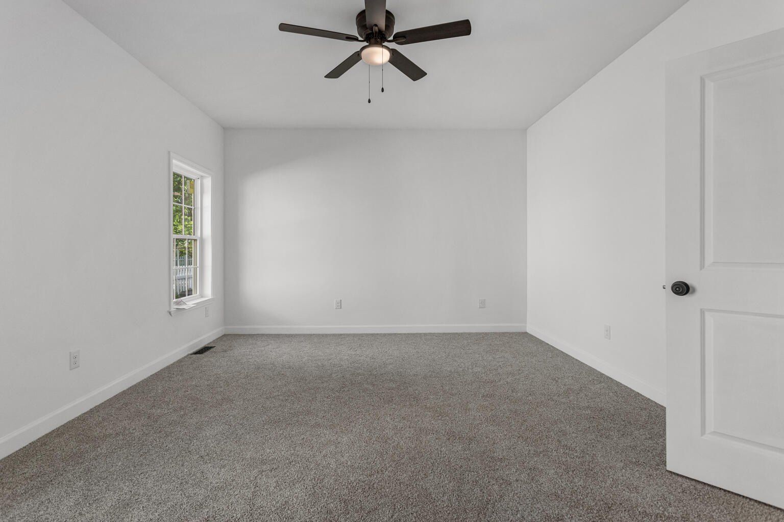 409 E Buckner Street. Tuscola, IL 61953